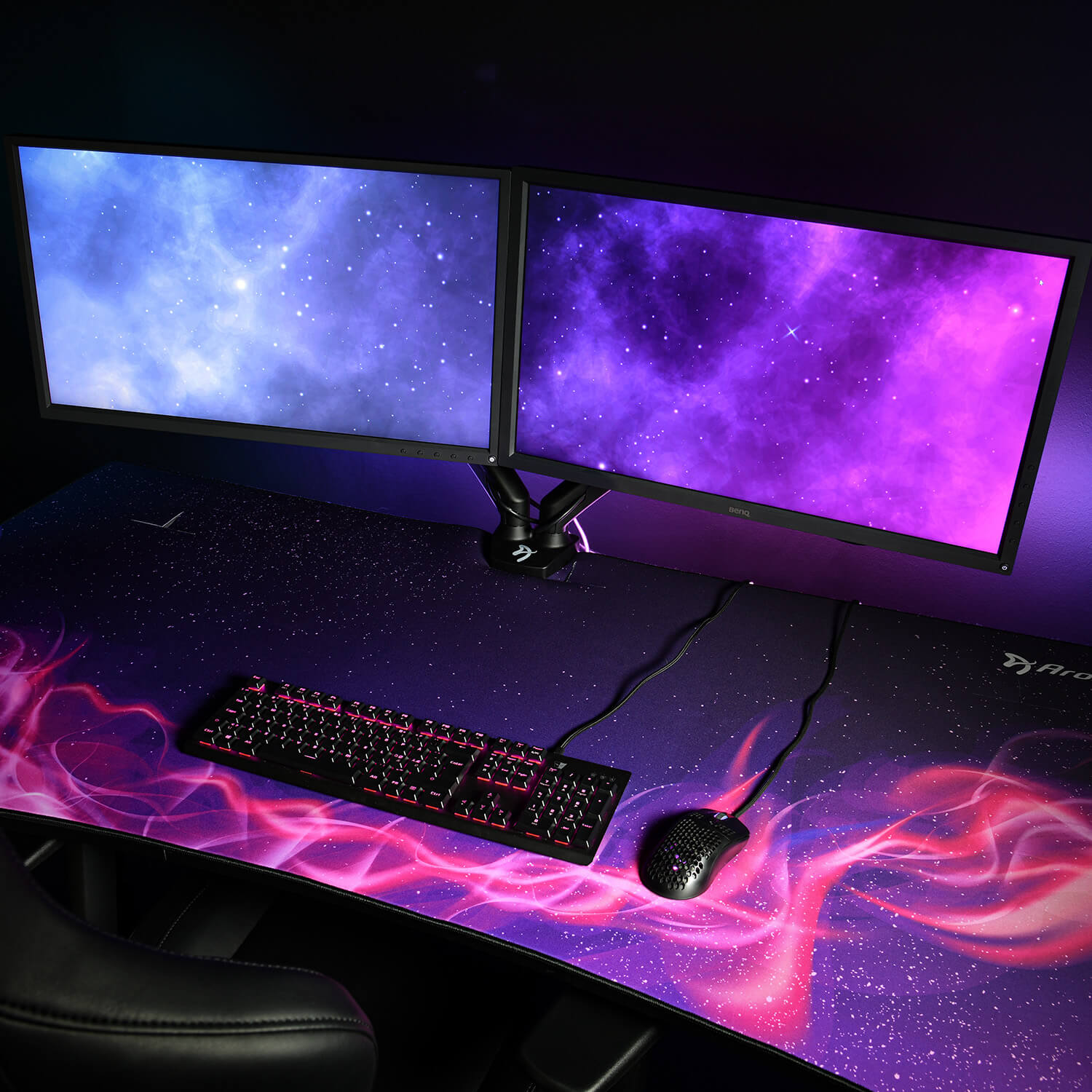 Arena Gaming Desk - Grande